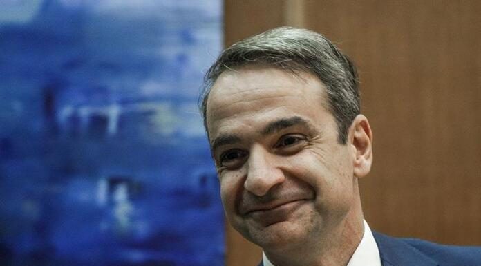 Γερμανία: «Να εφαρμόσουμε και εμείς και την 6ημερη εργασία- Πέρασε χωρίς αντιδράσεις στην Ελλάδα» Γερμανία: «Να εφαρμόσουμε και εμείς και την 6ημερη εργασία- Πέρασε χωρίς αντιδράσεις στην Ελλάδα»