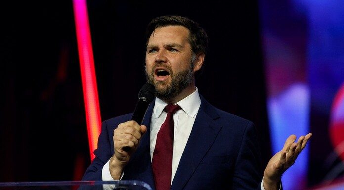 Υποψήφιος αντιπρόεδρος ΗΠΑ Τζέι Ντι Βανς: «Το Ηνωμένο Βασίλειο είναι η πρώτη ισλαμική χώρα με πυρηνικά όπλα»! Υποψήφιος αντιπρόεδρος ΗΠΑ Τζέι Ντι Βανς: «Το Ηνωμένο Βασίλειο είναι η πρώτη ισλαμική χώρα με πυρηνικά όπλα»!