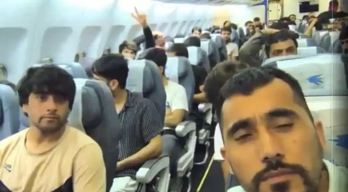 Γερμανία: Με έκτακτη πτήση ΑΠΕΛΑΣΗ 250 Αφγανοί πίσω στην Καμπούλ – Η Ελλάδα τι κάνει; Γερμανία: Με έκτακτη πτήση 250 Αφγανοί πίσω στην Καμπούλ – Η Ελλάδα τι κάνει;