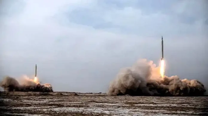 Ιράν: «Οι αεροπορικές εταιρείες να αποφύγουν τον εναέριο χώρο μας – Ξεκινάμε ασκήσεις»