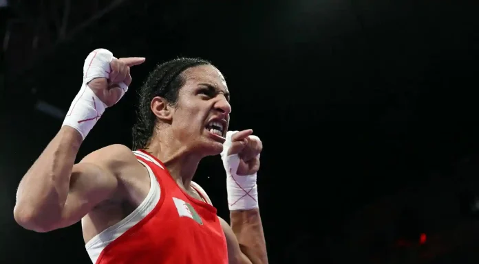 Να αποδείξει πως γεννήθηκε γυναίκα- ζητά ο πρόεδρος της Παγκόσμιας Ομοσπονδίας Πυγμαχίας από τον τραβεστί πυγμάχο Να αποδείξει πως γεννήθηκε γυναίκα- ζητά ο πρόεδρος της Παγκόσμιας Ομοσπονδίας Πυγμαχίας από τον τραβεστί πυγμάχο