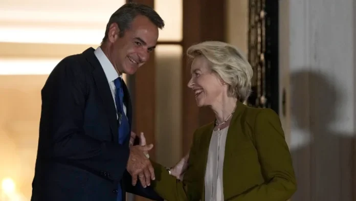 Οργισμένη η Μαρία Καρυστιανού: Η διεφθαρμένη Ούρσουλα Φον ντερ Λάιν “ξεπληρώνωντας γραμμάτια” βάζει πλάτη στη συγκάλυψη των Τεμπών!