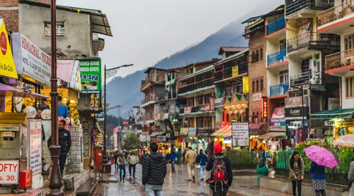 Μια συνηθισμένη κακοκαιρία μετατρέπεται σε εργαλείο κατατρομοκράτησης: Διαστάσεις παράνοιας για τις «100 ώρες» της «κολάσεως» Μια συνηθισμένη κακοκαιρία μετατρέπεται σε εργαλείο κατατρομοκράτησης: Διαστάσεις παράνοιας για τις «100 ώρες» της «κολάσεως»