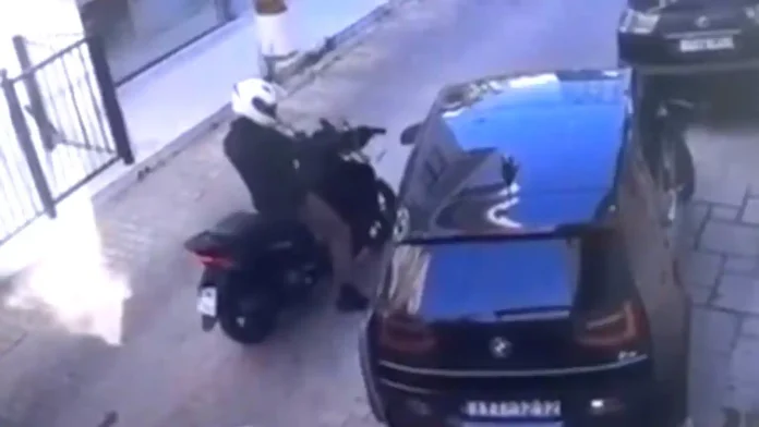 Η στιγμή της δολοφονίας του τοπογράφου στο Ψυχικό Βίντεο-ντοκουμέντο