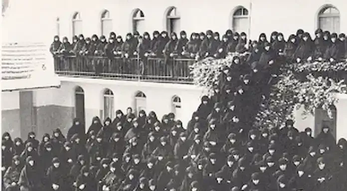 Ηγουμένη Μαριάμ: Ο «γυναικείος σατανάς» που βασάνισε πιστούς και σκότωσε 150 κορίτσια Ηγουμένη Μαριάμ: Ο «γυναικείος σατανάς» που βασάνισε πιστούς και σκότωσε 150 κορίτσια