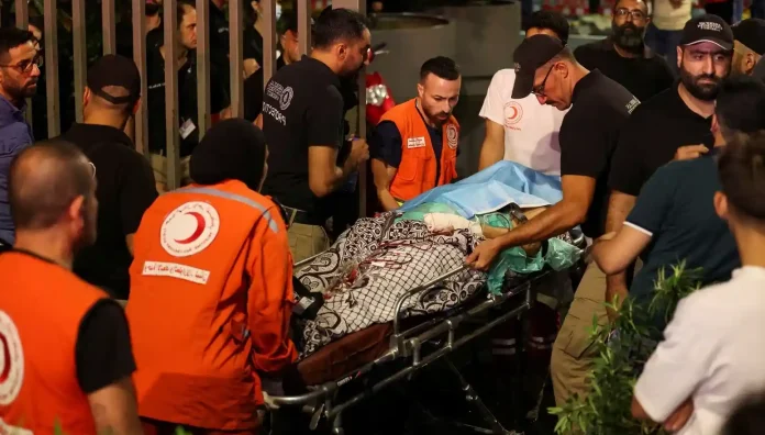 Σακατεμένα μέλη της Χεζμπολάχ στα νοσοκομεία του Λιβάνου μετά τις ταυτόχρονες εκρήξεις χιλιάδων βομβητών Σακατεμένα μέλη της Χεζμπολάχ στα νοσοκομεία του Λιβάνου μετά τις ταυτόχρονες εκρήξεις χιλιάδων βομβητών