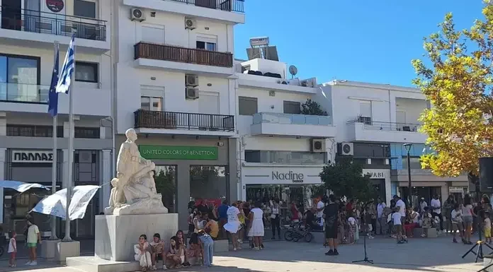 Ιεράπετρα: Καταγγελία για κομματικές παρεμβάσεις και στις συγχωνεύσεις των τμημάτων στα Σχολεία Ιεράπετρα: Καταγγελία για κομματικές παρεμβάσεις και στις συγχωνεύσεις των τμημάτων στα Σχολεία