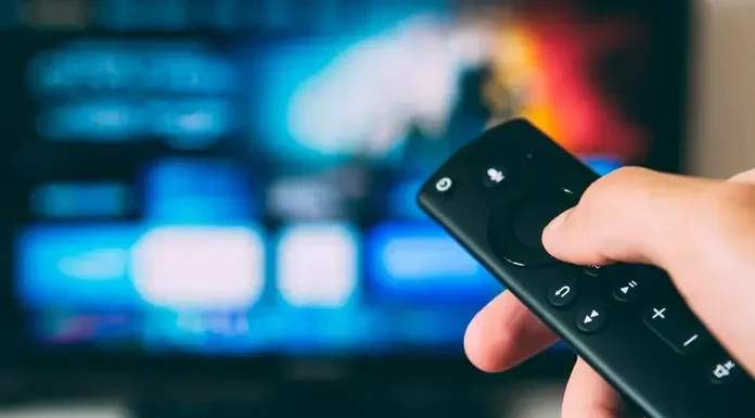 Σουηδία: Η κυβέρνηση προτείνει στους γονείς να απαγορεύσουν στα νήπια την τηλεόραση και τα ψηφιακά μέσα Σουηδία: Η κυβέρνηση προτείνει στους γονείς να απαγορεύσουν στα νήπια την τηλεόραση και τα ψηφιακά μέσα