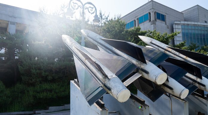 Ρωσία: Επιστήμονας καταδικάστηκε σε κάθειρξη 15 ετών για προδοσία – Εργαζόταν σε πρόγραμμα υπερηχητικών πυραύλων Ρωσία: Επιστήμονας καταδικάστηκε σε κάθειρξη 15 ετών για προδοσία – Εργαζόταν σε πρόγραμμα υπερηχητικών πυραύλων