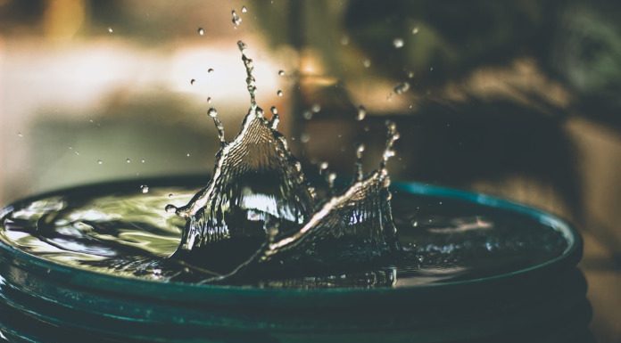 Αποθήκευση νερού στο σπίτι ή στο κτήμα Αποθήκευση νερού στο σπίτι ή στο κτήμα