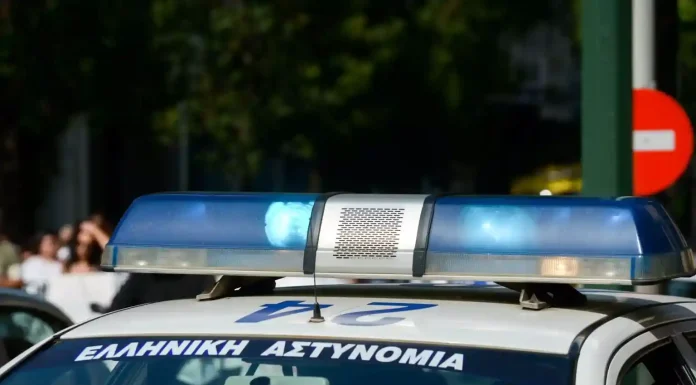 Κάσος: 28χρονος Ρομά μπήκε να κλέψει και προσπάθησε να βιάσει 13χρονο κορίτσι ενώ κοιμόταν Κάσος: 28χρονος Ρομά μπήκε να κλέψει και προσπάθησε να βιάσει 13χρονο κορίτσι ενώ κοιμόταν