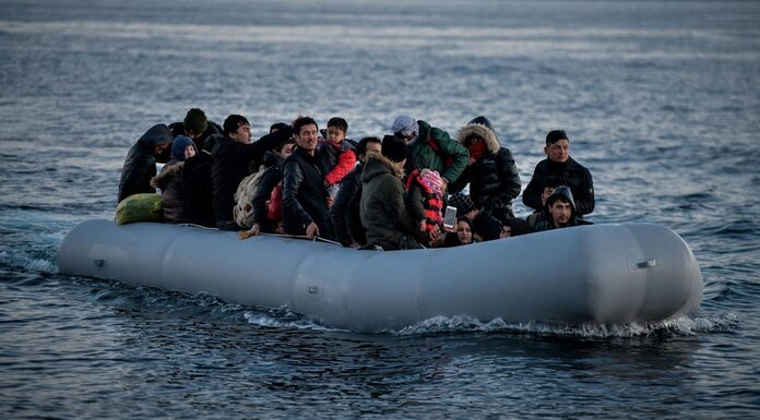 Γαύδος: Δίχως τέλος οι« αφίξεις»- Ακόμη 55 λαθρομετανάστες εντοπίστηκαν νότια του νησιού… Γαύδος: Δίχως τέλος οι« αφίξεις»- Ακόμη 55 λαθρομετανάστες εντοπίστηκαν νότια του νησιού.