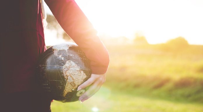 ΟΤΑΝ Ο ΕΧΘΡΟΣ ΕΧΕΙ ΠΙΟΤΕΡΗ ΝΟΗΣΗ ΑΠΟ ΣΕΝΑ Η ΕΚΒΑΣΗ ΕΙΝΑΙ ΠΡΟΔΙΑΓΕΓΡΑΜΜΕΝΗ… ΟΤΑΝ Ο ΕΧΘΡΟΣ ΕΧΕΙ ΠΙΟΤΕΡΗ ΝΟΗΣΗ ΑΠΟ ΣΕΝΑ ΡΕ ΚΑΡΑΜΗΤΡΟ Η ΕΚΒΑΣΗ ΕΙΝΑΙ ΠΡΟΔΙΑΓΕΓΡΑΜΜΕΝΗ...