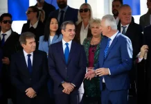 Καμία αναφορά της έννοιας «Έθνος» στις δηλώσεις του Κ.Μητσοτάκη: «Όσο πιο αριστερά τόσο πιο καλά» Καμία αναφορά της έννοιας «Έθνος» στις δηλώσεις του Κ.Μητσοτάκη: «Όσο πιο αριστερά τόσο πιο καλά»