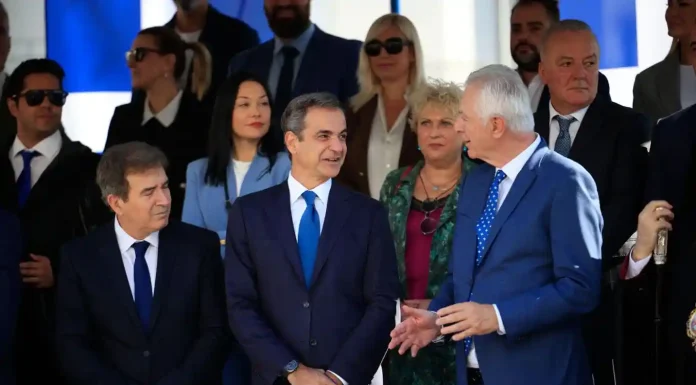 Καμία αναφορά της έννοιας «Έθνος» στις δηλώσεις του Κ.Μητσοτάκη: «Όσο πιο αριστερά τόσο πιο καλά» Καμία αναφορά της έννοιας «Έθνος» στις δηλώσεις του Κ.Μητσοτάκη: «Όσο πιο αριστερά τόσο πιο καλά»