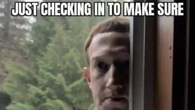 Αυτός ο τύπος είναι το μπροστινό ΠΡΟΣΩΠΟ της λογοκρισίας Αυτός ο τύπος είναι το ΠΡΟΣΩΠΟ της λογοκρισίας