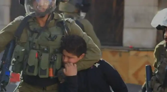 Στη δημοσιότητα τα ονόματα χιλίων Ισραηλινών εγκληματιών πολέμου Στη δημοσιότητα τα ονόματα χιλίων Ισραηλινών εγκληματιών πολέμου