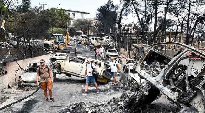 Μάτι: Ξεσπούν οι συγγενείς θυμάτων – «Υπάρχουν μη ταυτοποιημένα τμήματα σορών στον ομαδικό τάφο της Νέας Μάκρης» Μάτι: Ξεσπούν οι συγγενείς θυμάτων – «Υπάρχουν αταυτοποίητα τμήματα σορών στον ομαδικό τάφο της Νέας Μάκρης»