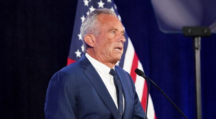 Ποια εξήγηση δίνει ο Ρόμπερτ Κένεντι για τον πόλεμο που «προκάλεσε» το ΝΑΤΟ στην Ουκρανία(βίντεο) Ποια εξήγηση δίνει ο Ρόμπερτ Κένεντι για τον πόλεμο που «προκάλεσε» το ΝΑΤΟ στην Ουκρανία(βίντεο)