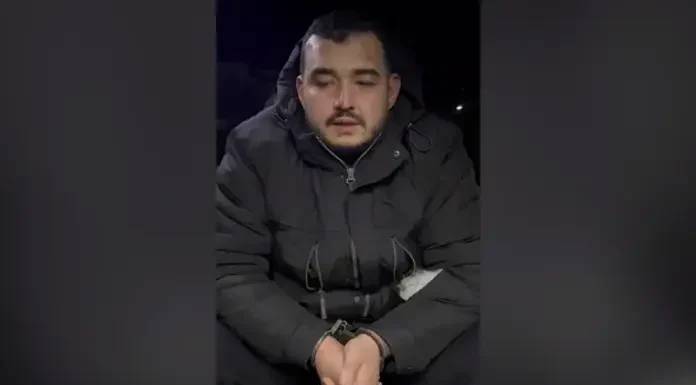 Μόσχα: Ομολόγησε ο 29χρονος Ουζμπέκος τη δολοφονία Κιρίλοφ – Του έδωσαν 100.000 δολάρια – Βίντεο από την ανάκριση Μόσχα: Ομολόγησε ο 29χρονος Ουζμπέκος τη δολοφονία Κιρίλοφ – Του έδωσαν 100.000 δολάρια – Βίντεο από την ανάκριση