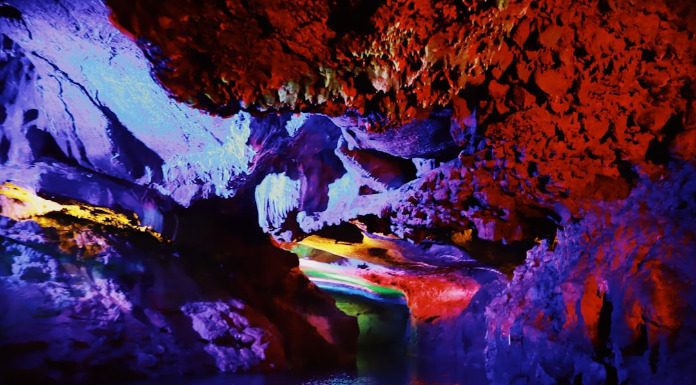 «Ωκεανός» ενέργειας κάτω από την επιφάνεια της Γης: Επαρκεί για να καλύψει ανάγκες αιώνων με υδρογόνο Οι ερευνητές δεν πίστευαν ότι το υδρογόνο συσσωρεύεται υπόγεια, αλλά οι πρόσφατες ανακαλύψεις υποδηλώνουν το αντίθετο. (Πίστωση εικόνας: UNSPLASH