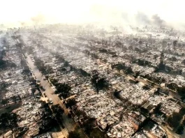 Τεράστιο σκάνδαλο με τις ασφαλιστικές εταιρείες στην Καλιφόρνια: Ακύρωσαν συμβόλαια για σπίτια που κάηκαν - ποίος τις είχε ενημερώσει;