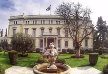 Καρυστιανού για την επιλογή Τασούλα ως Προέδρου της Δημοκρατίας Καρυστιανού για την επιλογή Τασούλα ως Προέδρου της Δημοκρατίας