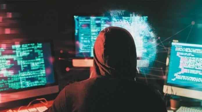 Προσοχή στις διαδικτυακές απάτες: Γαλλίδα έχασε 830.000 ευρώ καθώς πίστεψε ότι συνομιλούσε με τον… Μπραντ Πιτ Γαλλία: Της πήρε 830.000€ καθώς την έπεισε ότι ήταν ο… Μπραντ Πιτ!