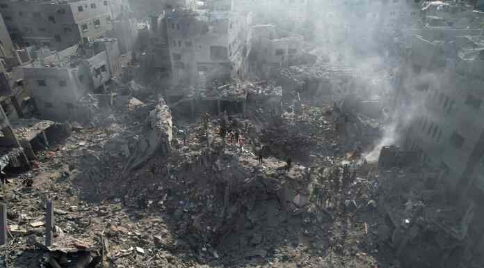 Γάζα: 73 οι νεκροί σε ισραηλινά πλήγματα μετά την ανακοίνωση της συμφωνίας εκεχειρίας Γάζα: 73 οι νεκροί σε ισραηλινά πλήγματα μετά την ανακοίνωση της συμφωνίας εκεχειρίας