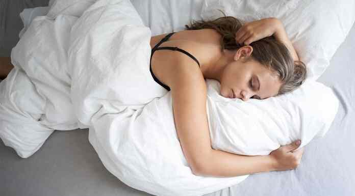 Ποία αντικείμενα δεν πρέπει να υπάρχουν στο υπνοδωμάτιο σας όταν κοιμάστε Ποία αντικείμενα δεν πρέπει να υπάρχουν στο υπνοδωμάτιο σας όταν κοιμάστε