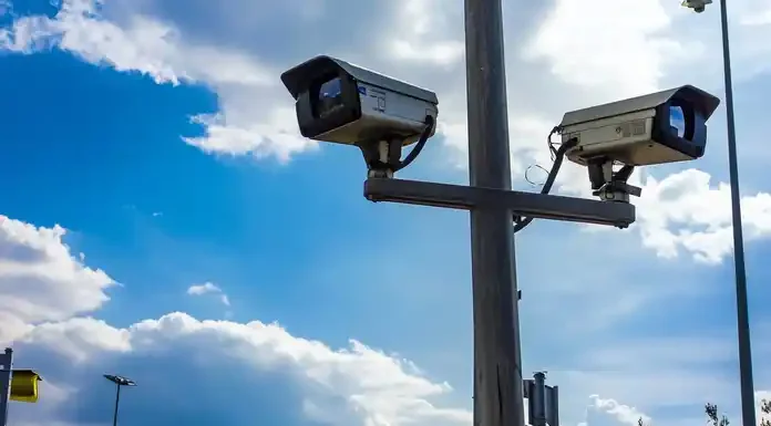 Οι νέες κάμερες θα ελέγχουν παραβάσεις του ΚΟΚ, ΚΤΕΟ, ασφάλεια και τέλη κυκλοφορίας! Οι νέες κάμερες θα ελέγχουν παραβάσεις του ΚΟΚ ΚΤΕΟ ασφάλεια και τέλη κυκλοφορίας!