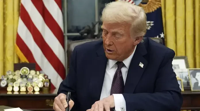 Ν.Τραμπ: Αποσύρει τα αμερικανικά στρατεύματα από την Συρία! Ν.Τραμπ: Αποσύρει τα αμερικανικά στρατεύματα από την Συρία!