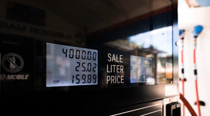 Η κυβέρνηση εξαθλιώνει τους ιδιοκτήτες πρατηρίων καυσίμων με τα κομμουνιστικά μέτρα που έχει λάβει για το περιθώριο κέρδους Η κυβέρνηση εξαθλιώνει τους ιδιοκτήτες πρατηρίων καυσίμων με τα κομμουνιστικά μέτρα που έχει λάβει για το περιθώριο κέρδους