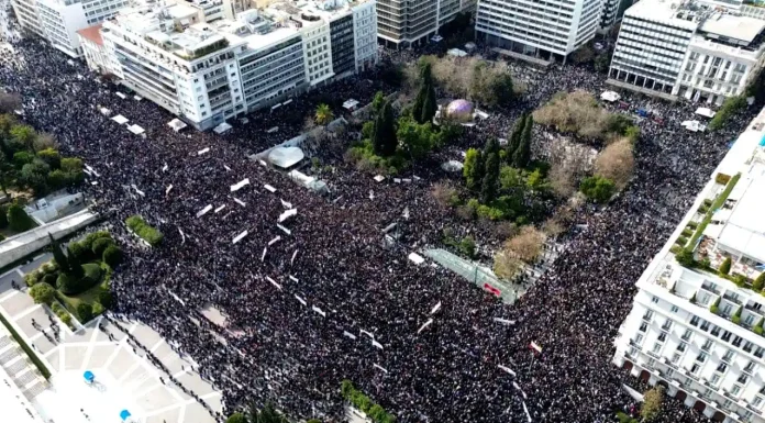 Τέμπη ΔΕΝ ΕΧΩ ΟΞΥΓΟΝΟ: Βούλιαξε το Σύνταγμα από κόσμο – Μεγάλα πλήθη διαδήλωσαν σε όλη την Ελλάδα (φωτό – βίντεο Τέμπη ΔΕΝ ΕΧΩ ΟΞΥΓΟΝΟ: Βούλιαξε το Σύνταγμα από κόσμο – Μεγάλα πλήθη διαδήλωσαν σε όλη την Ελλάδα (φωτό – βίντεο