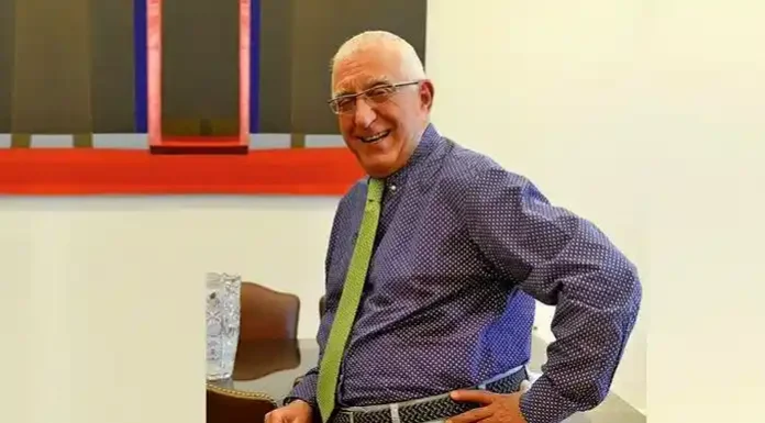 Ας μας εξηγήσει ο κ. Κακλαμάνης: Ας μας εξηγήσει ο κ. Κακλαμάνης: