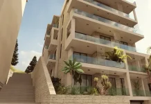 Αλλοδαποί «ανήλικοι» διασκεδάζουν με τα χρήματα του Έλληνα φορολογούμενου στο καινούργιο τους διαμέρισμα Αλλοδαποί «ανήλικοι» διασκεδάζουν με τα χρήματα του Έλληνα φορολογούμενου στο καινούργιο τους διαμέρισμα