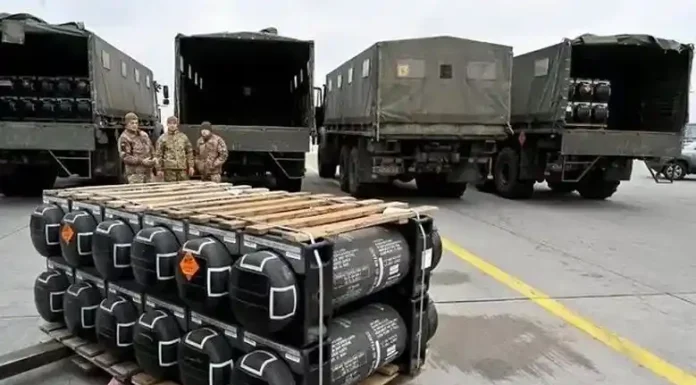 Οι ΗΠΑ ανακοινώνουν ότι επανέρχονται οι αποστολές στρατιωτικής βοήθειας στην Ουκρανία καθώς και η παροχή πληροφοριών Οι ΗΠΑ ανακοινώνουν ότι επανέρχονται οι αποστολές στρατιωτικής βοήθειας στην Ουκρανία καθώς και η παροχή πληροφοριών