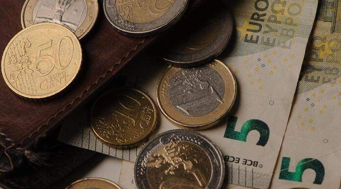 Κατώτατος μισθός:Ποια αύξηση? Επιβάρυνση για τους εργαζόμενους 133 ευρώ τον χρόνο!Το «κόλπο» με τους φορολογικούς συντελεστές Κατώτατος μισθός:Ποια αύξηση? Επιβάρυνση για τους εργαζόμενους 133 ευρώ τον χρόνο!Το «κόλπο» με τους φορολογικούς συντελεστές