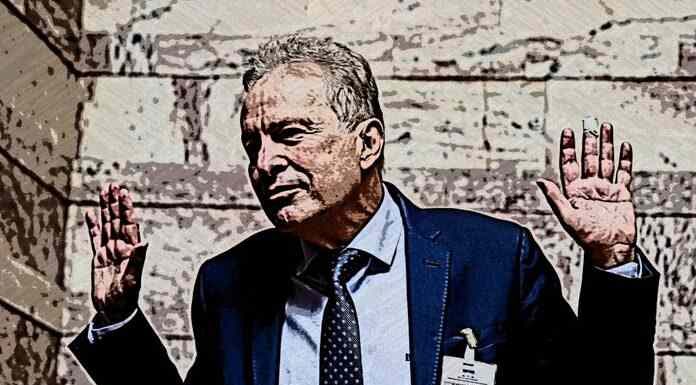 Συγκαλύπτουν τεράστιο ξέπλυμα και φορολογική απάτη-“μαμούθ” αρεστού “γαλάζιου” εφοπλιστή (έγγραφα-ντοκουμέντα) Συγκαλύπτουν τεράστιο ξέπλυμα και φορολογική απάτη-“μαμούθ” αρεστού “γαλάζιου” εφοπλιστή (έγγραφα-ντοκουμέντα)