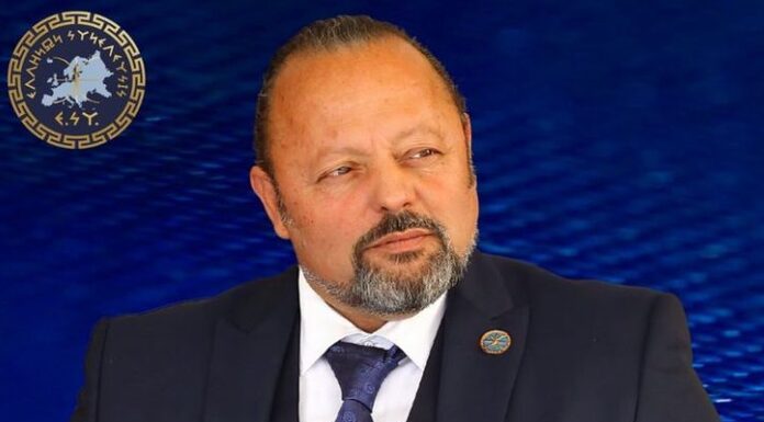 ΣΥΓΚΛΟΝΙΣΤΙΚΕΣ ΑΠΟΚΑΛΥΨΕΙΣ: ΣΩΡΡΑΣ «Η ΕΚΚΛΗΣΙΑ ΕΙΝΑΙ ΑΓΚΑΛΙΑ ΜΕ ΤΟΥΣ ΡΟΤΣΑΪΛΝΤ ΚΑΙ ΤΟ ΚΕΝΤΡΙΚΟ ΙΣΡΑΗΛΙΤΙΚΟ ΣΥΜΒΟΥΛΙΟ»! ΣΥΓΚΛΟΝΙΣΤΙΚΕΣ ΑΠΟΚΑΛΥΨΕΙΣ: ΣΩΡΡΑΣ «Η ΕΚΚΛΗΣΙΑ ΕΙΝΑΙ ΑΓΚΑΛΙΑ ΜΕ ΤΟΥΣ ΡΟΤΣΑΪΛΝΤ ΚΑΙ ΤΟ ΚΕΝΤΡΙΚΟ ΙΣΡΑΗΛΙΤΙΚΟ ΣΥΜΒΟΥΛΙΟ»!