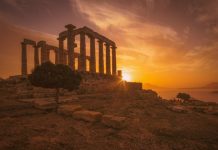 Οι Έλληνες είναι υπερήφανοι για τον πολιτισμό τους