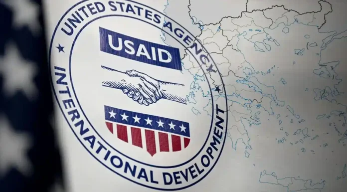 Λίστα με 2.000 Έλληνες που χρηματίζονταν από την USAID ανακοινώνεται από τις ΗΠΑ Λίστα με 2.000 Έλληνες που χρηματίζονταν από την USAID ανακοινώνεται από τις ΗΠΑ