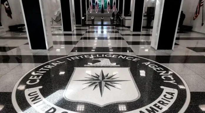 Πρώην Γερουσιαστής: «Οι ΗΠΑ διαθέτουν τεχνολογία για να προκαλούν καρκίνο μέσω όπλων κατευθυνόμενης ενέργειας» Πρώην Γερουσιαστής: «Οι ΗΠΑ διαθέτουν τεχνολογία για να προκαλούν καρκίνο μέσω όπλων κατευθυνόμενης ενέργειας»