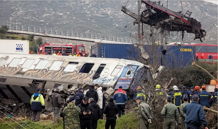 Κατάθεση-φωτιά διευθυντή του Υπουργείου Υποδομών για το έγκλημα στα Τέμπη