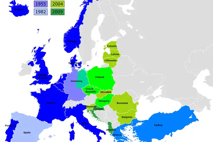 Ρωσικό υπουργείο Εξωτερικών: «Ούτε ένα εκατοστό ανατολικά – Τι υποσχέθηκε και τι έκανε τελικά η Δύση» Ρωσικό υπουργείο Εξωτερικών: «Ούτε ένα εκατοστό ανατολικά – Τι υποσχέθηκε και τι έκανε τελικά η Δύση»