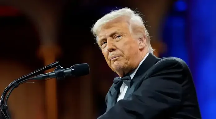 Χωρίς «ανάσα» ο Ν.Τραμπ την Κίνα: Αύξησε τους δασμούς στο 145%! Χωρίς «ανάσα» ο Ν.Τραμπ την Κίνα: Αύξησε τους δασμούς στο 145%!