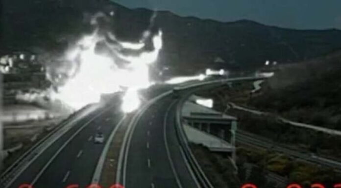 Ανακοίνωση από το Εθνικό Κέντρο Έρευνας Φυσικών Επιστημών «Δημόκριτος»«Κανείς δεν μας έχει ζητήσει εργαστηριακές μετρήσεις για τα Τέμπη» Ανακοίνωση από το Εθνικό Κέντρο Έρευνας Φυσικών Επιστημών «Δημόκριτος»:«Κανείς δεν μας έχει ζητήσει εργαστηριακές μετρήσεις για τα Τέμπη»