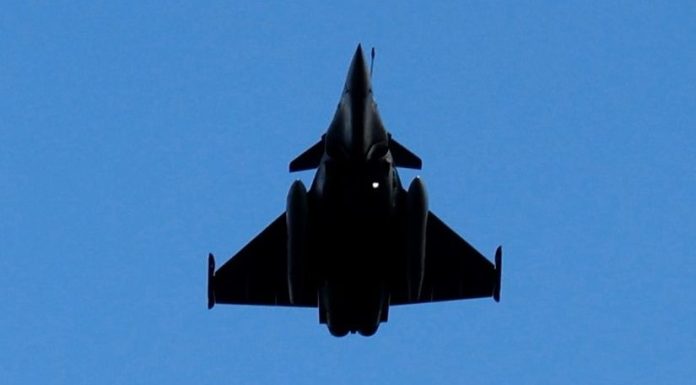Τα «ανίκητα» Rafale που καταρρίπτονται από το Πακιστάν και η Πορτογαλία που ακυρώνει τα F-35 Τα «ανίκητα» Rafale που καταρρίπτονται από το Πακιστάν και η Πορτογαλία που ακυρώνει τα F-35