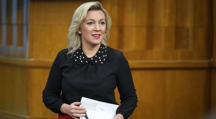 Σφοδρή επίθεση από την εκπρόσωπο του ρωσικού υπουργείου Εξωτερικών Μ.Ζαχάροβα:«Περιμένουν τον κλόουν για να συνέλθει από τις παραισθησιογόνες ουσίες» Σφοδρή επίθεση από την εκπρόσωπο του ρωσικού υπουργείου Εξωτερικών Μ.Ζαχάροβα:«Περιμένουν τον κλόουν για να συνέλθει από τις παραισθησιογόνες ουσίες»