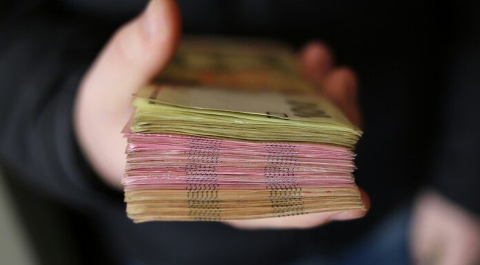 Ισπανία: Αναλήψεις μετρητών μόνο με ψηφιακό πιστοποιητικό πλέον! Ισπανία: Αναλήψεις μετρητών μόνο με ψηφιακό πιστοποιητικό πλέον!